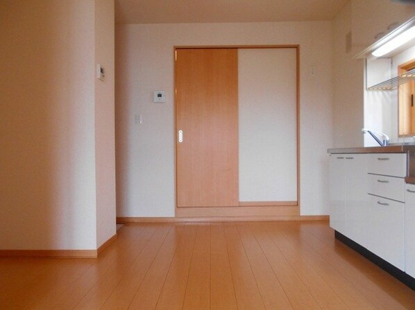 リヴェールコートの物件内観写真